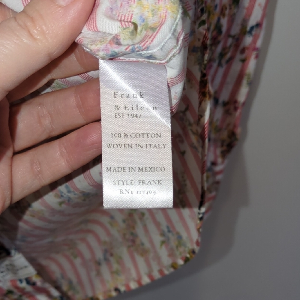 Frank&Eileen Floral Red‎ Striped Button Up Shirt Medium Cottage Preppy Whimsy - Picture 7 of 8